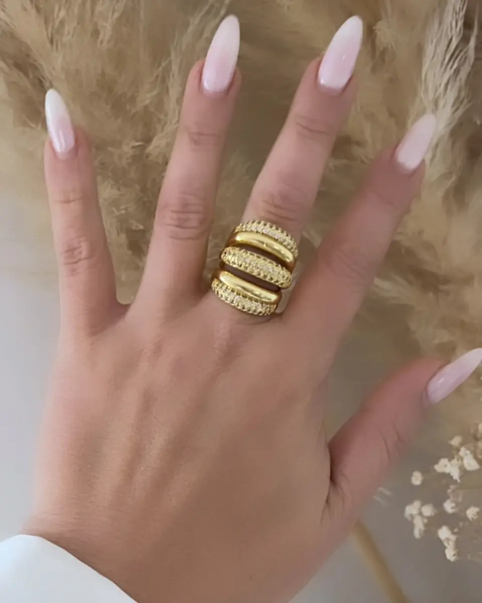 Maxi Anillo Luxury  Circones gold 2