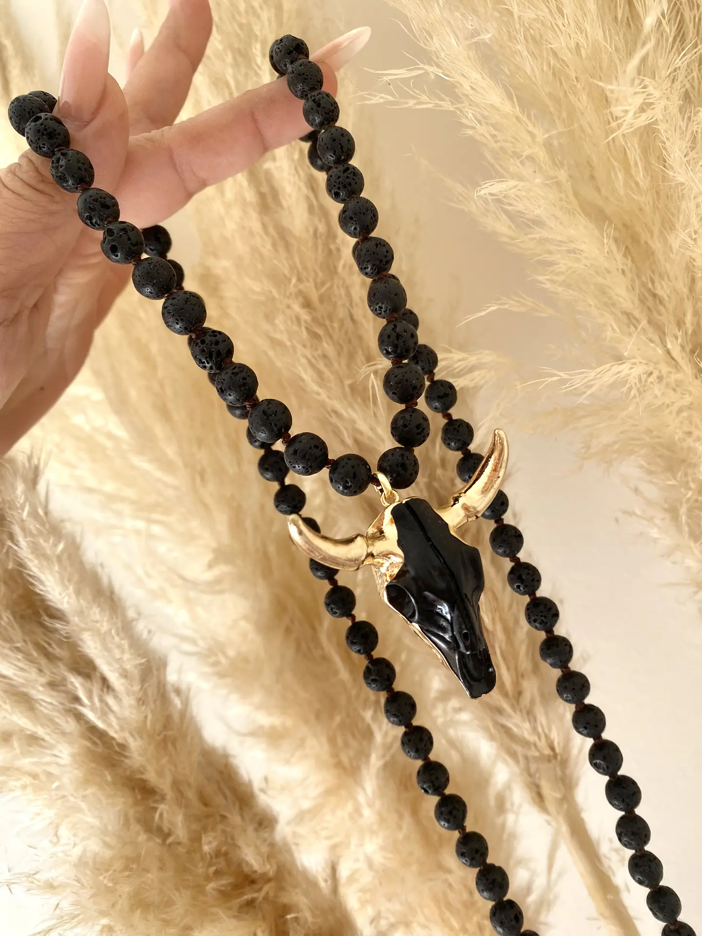 Collar XL Cabeza de Toro Black 2