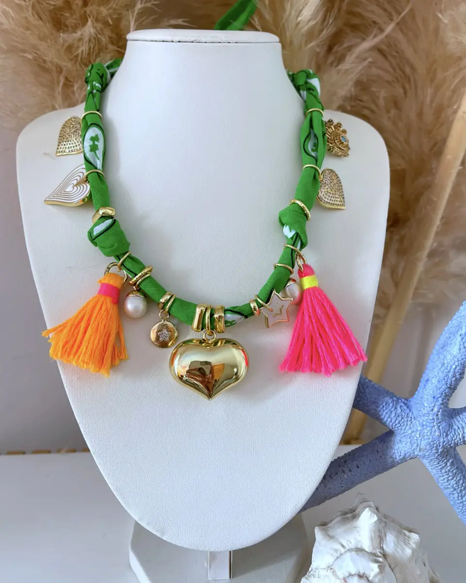Collar Bandana Verde Multidije Gold 1