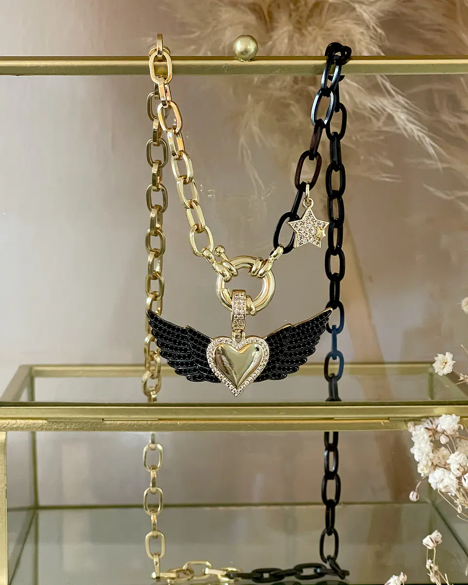 Collar Corazón Alado Black & Gold 4