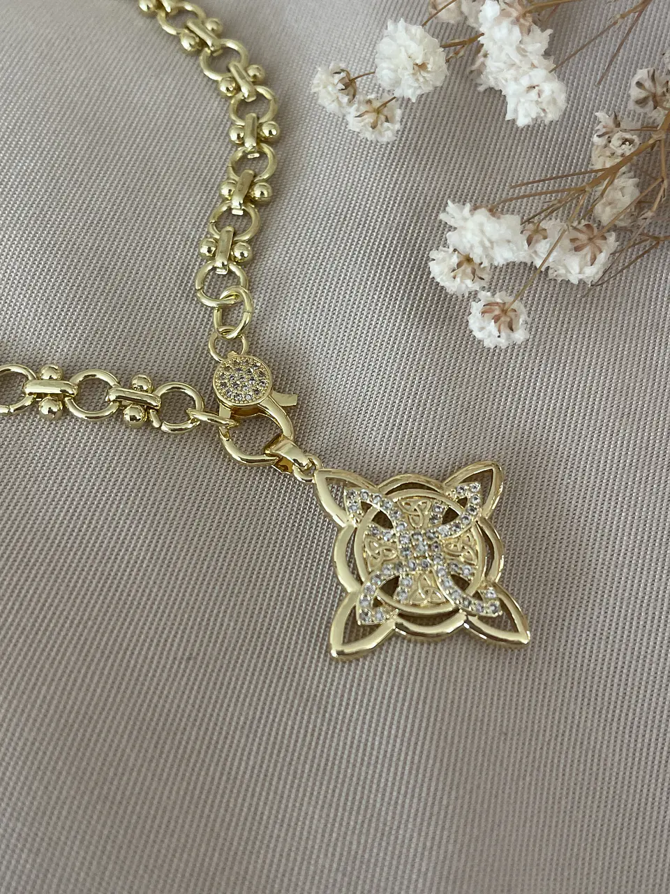 Collar Nudo de Bruja eslabones mixtos Gold 7
