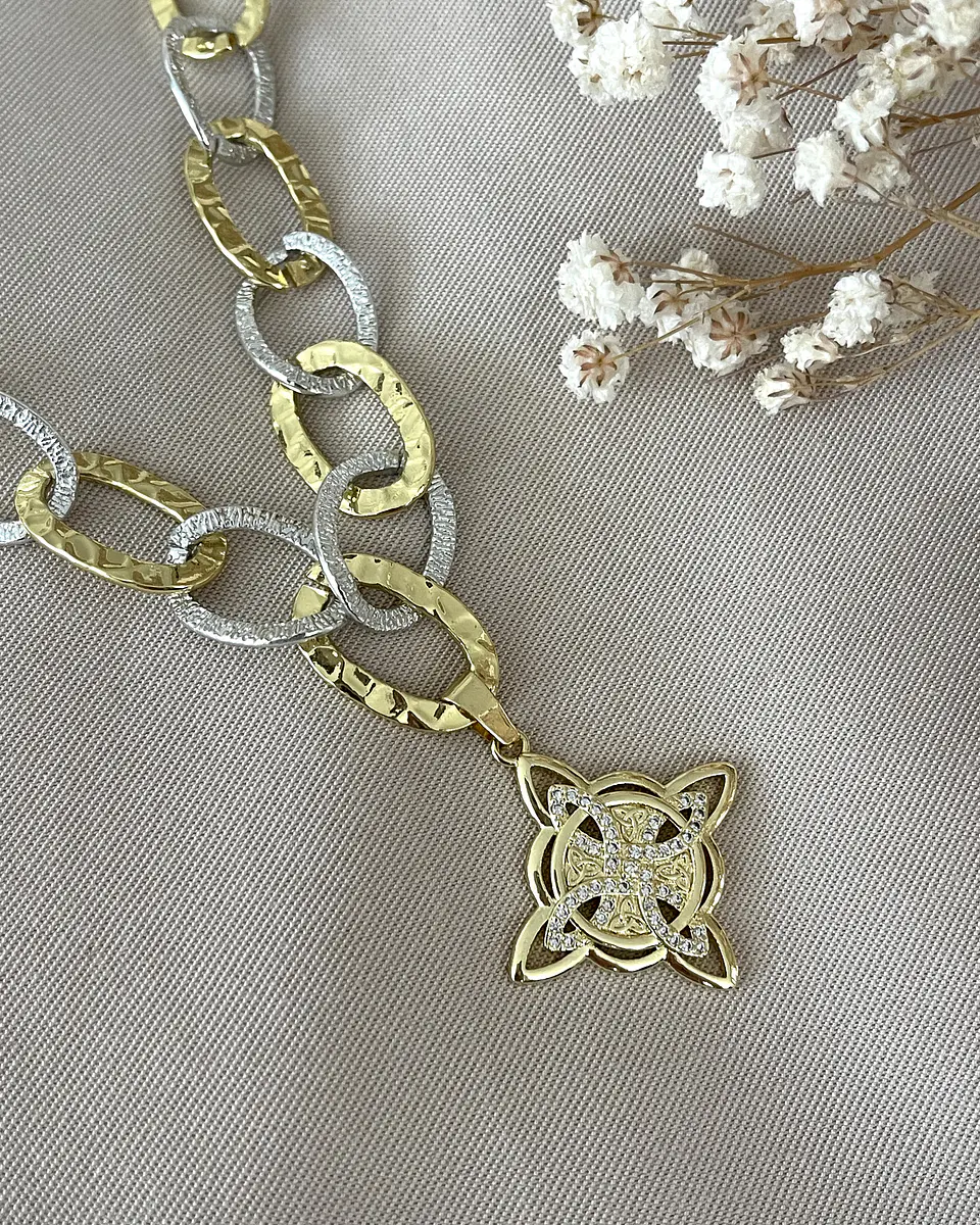 Collar Nudo de Bruja Maxi Eslabones Silver & Gold 9