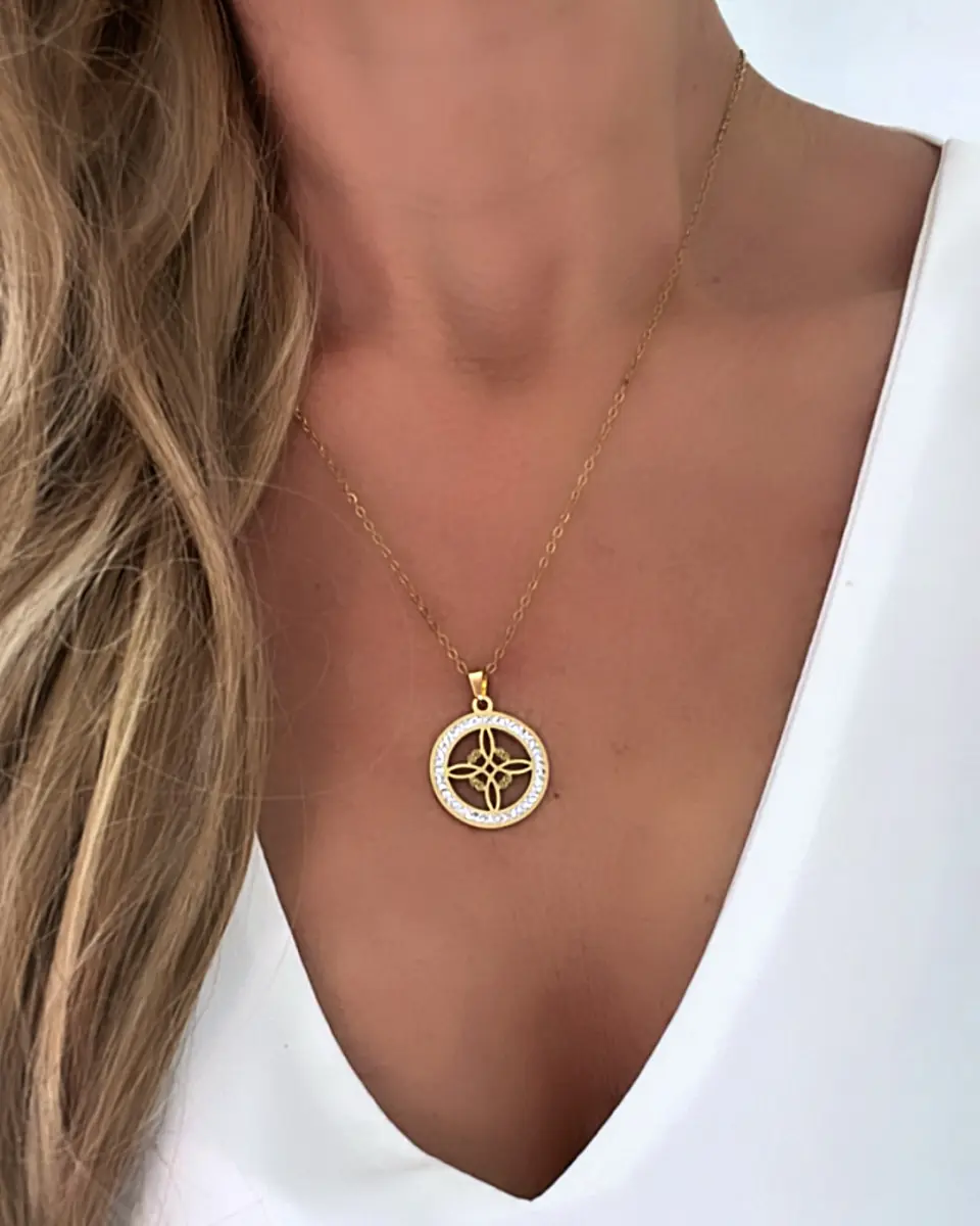 Collar Nudo de Bruja cadena delgada Gold 1