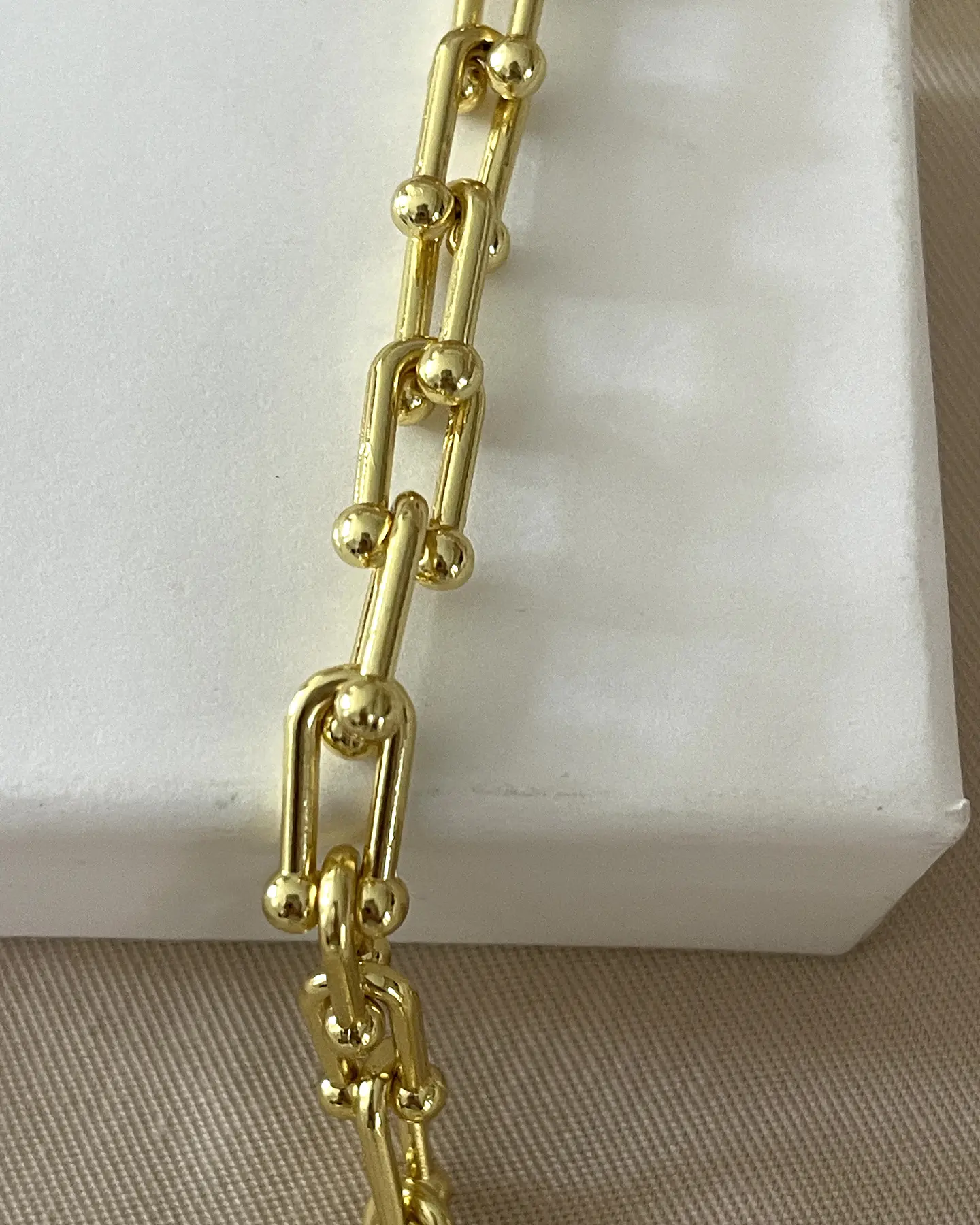Collar Medalla Francesa Eslabones Tiffany conector Luxury gold 5