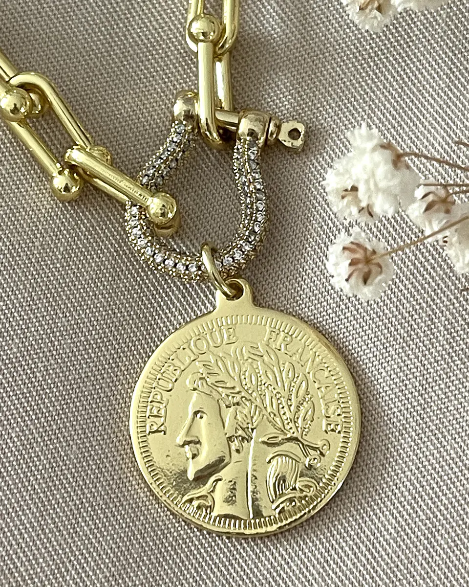 Collar Medalla Francesa Eslabones Tiffany conector Luxury gold 4