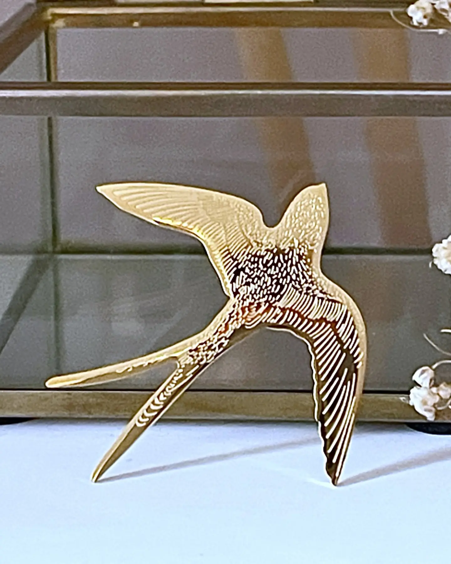 Broche Golondrina Metallic Gold 1