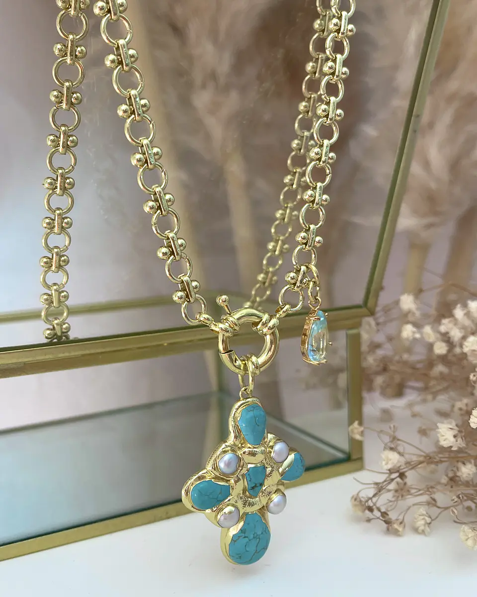 Collar Cruz Turquesa Perlas cristal Gold 4