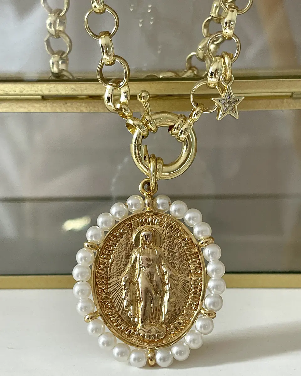 Collar Medallón Virgen Rayos Perlas punto luz Gold 3