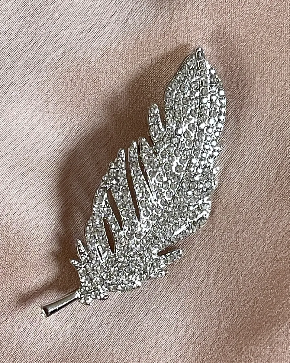 Broche Feather Strass Silver 2