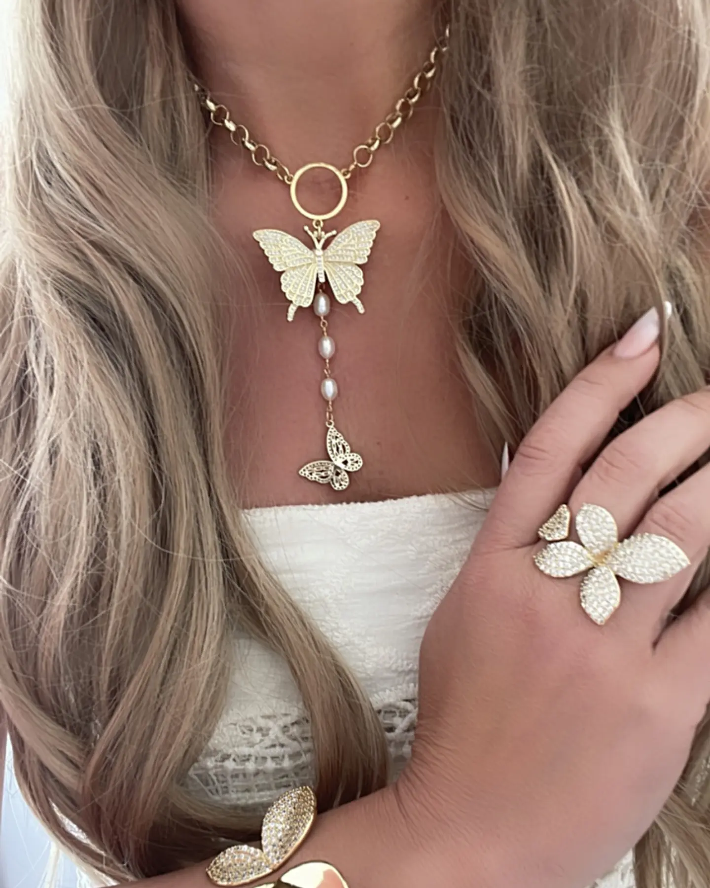  Collar Dúo de Mariposas Perlas rio y Circones Gold 6