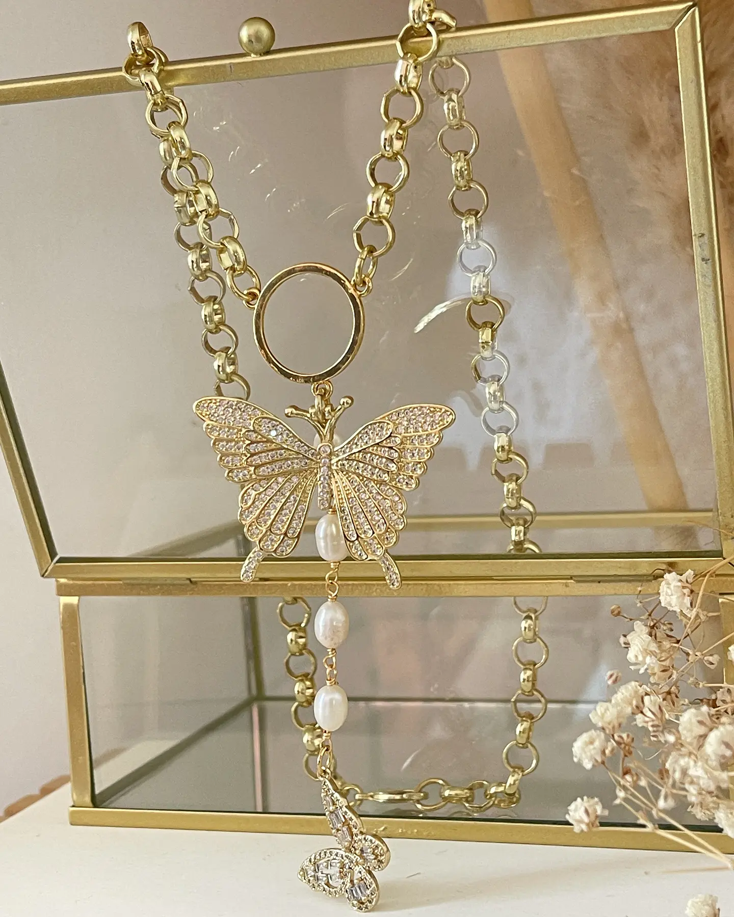  Collar Dúo de Mariposas Perlas rio y Circones Gold 2