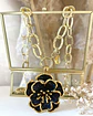 Collar XL Maxi Camelia Black Esmaltada Gold - Miniatura 3