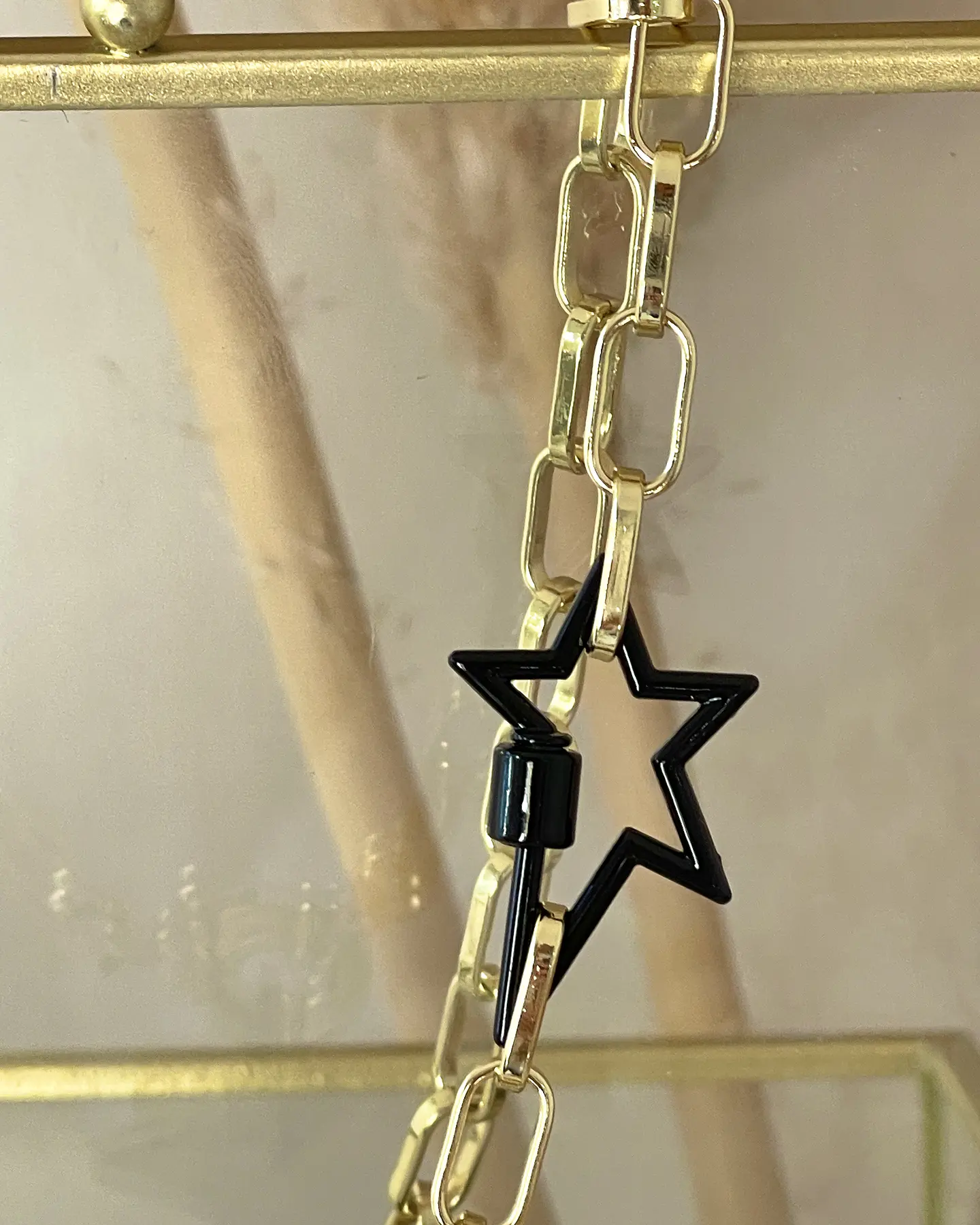 Collar  Estrellas Black Circones Gold 7