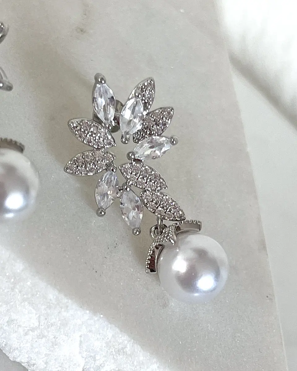 Aros Flor Luxury Circones Perla Silver 3