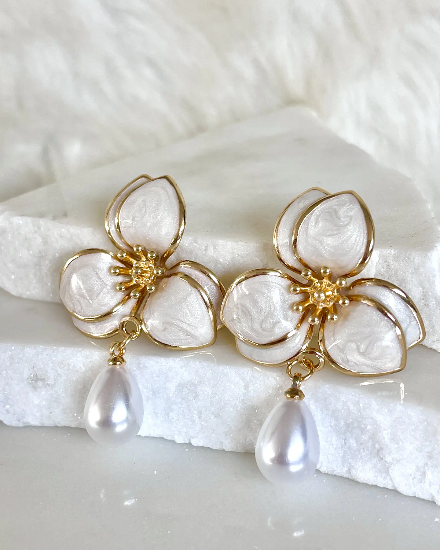 Aros Flor Magnolia Perla Gold- COPIAR 6