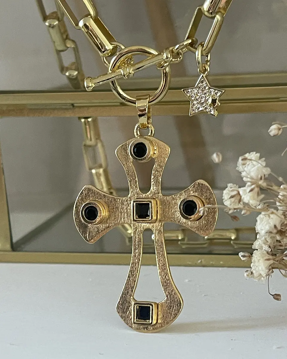 Collar Maxi Cruz Gold y Turmalina Negra Eslabones rectangulares gold  3