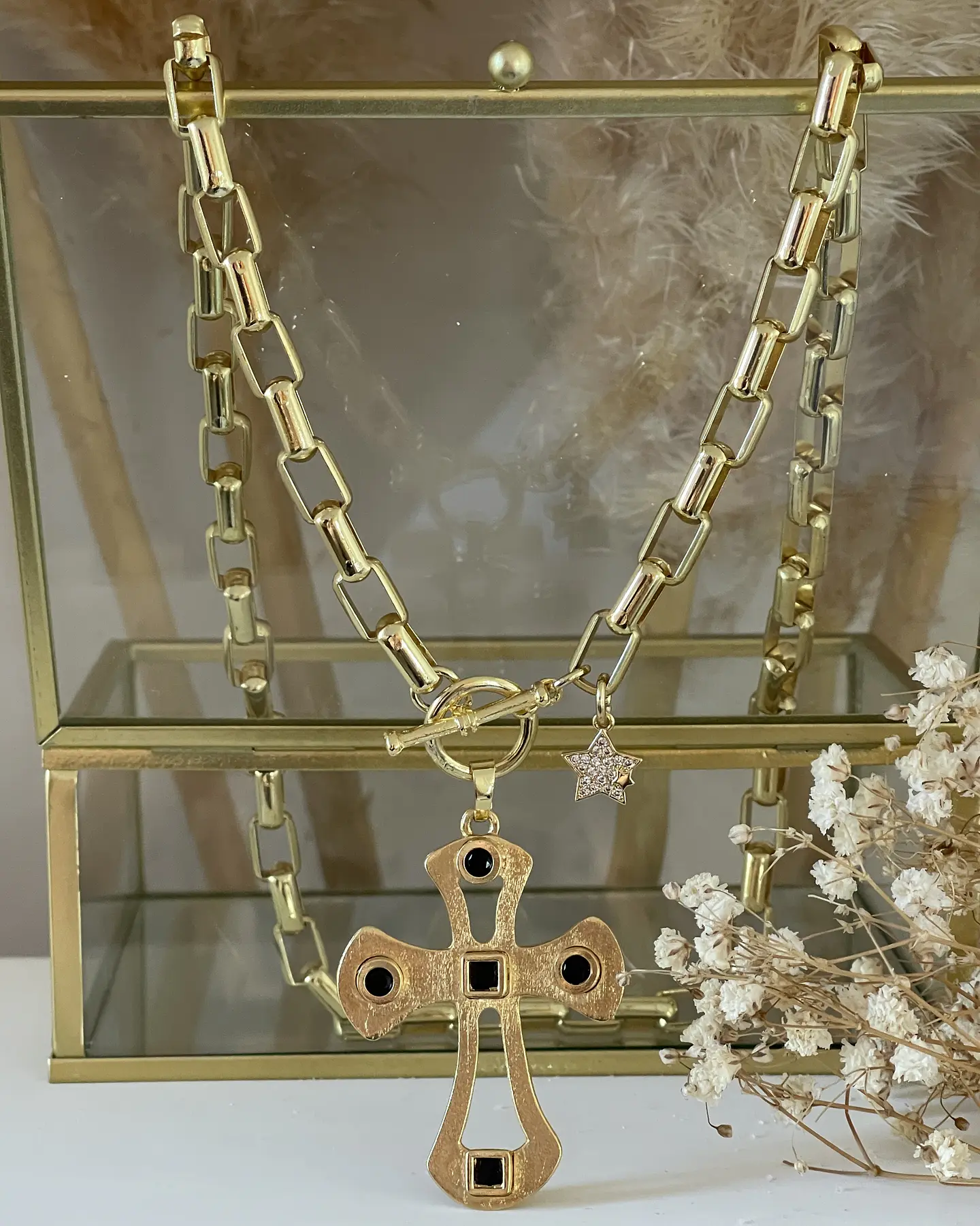 Collar Maxi Cruz Gold y Turmalina Negra Eslabones rectangulares gold  5