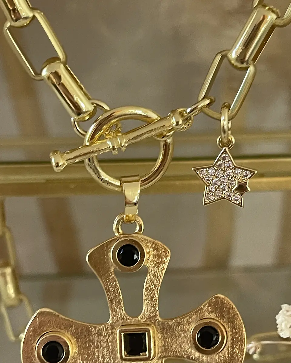 Collar Maxi Cruz Gold y Turmalina Negra Eslabones rectangulares gold  4