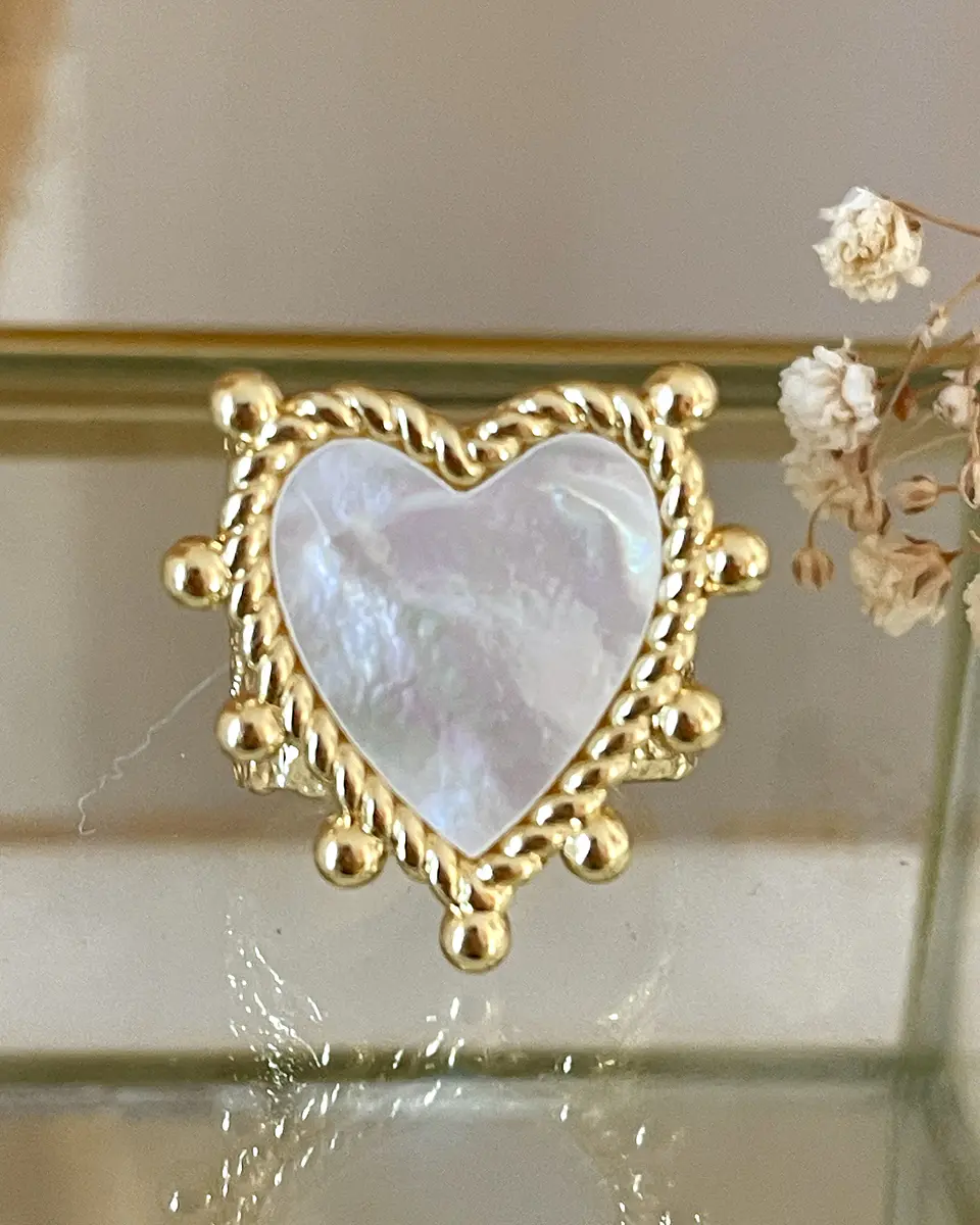 Anillo Corazón Nácar Martillado Gold 1