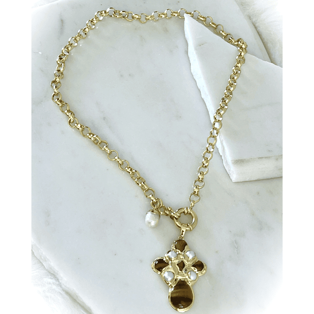 Collar Cruz Ojo de Tigre Perlas Gold