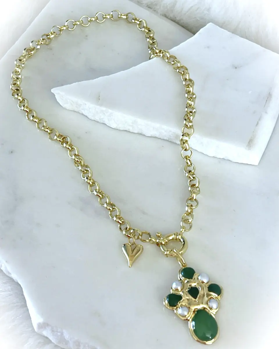 Collar Cruz Piedra Jade Perlas Gold 8