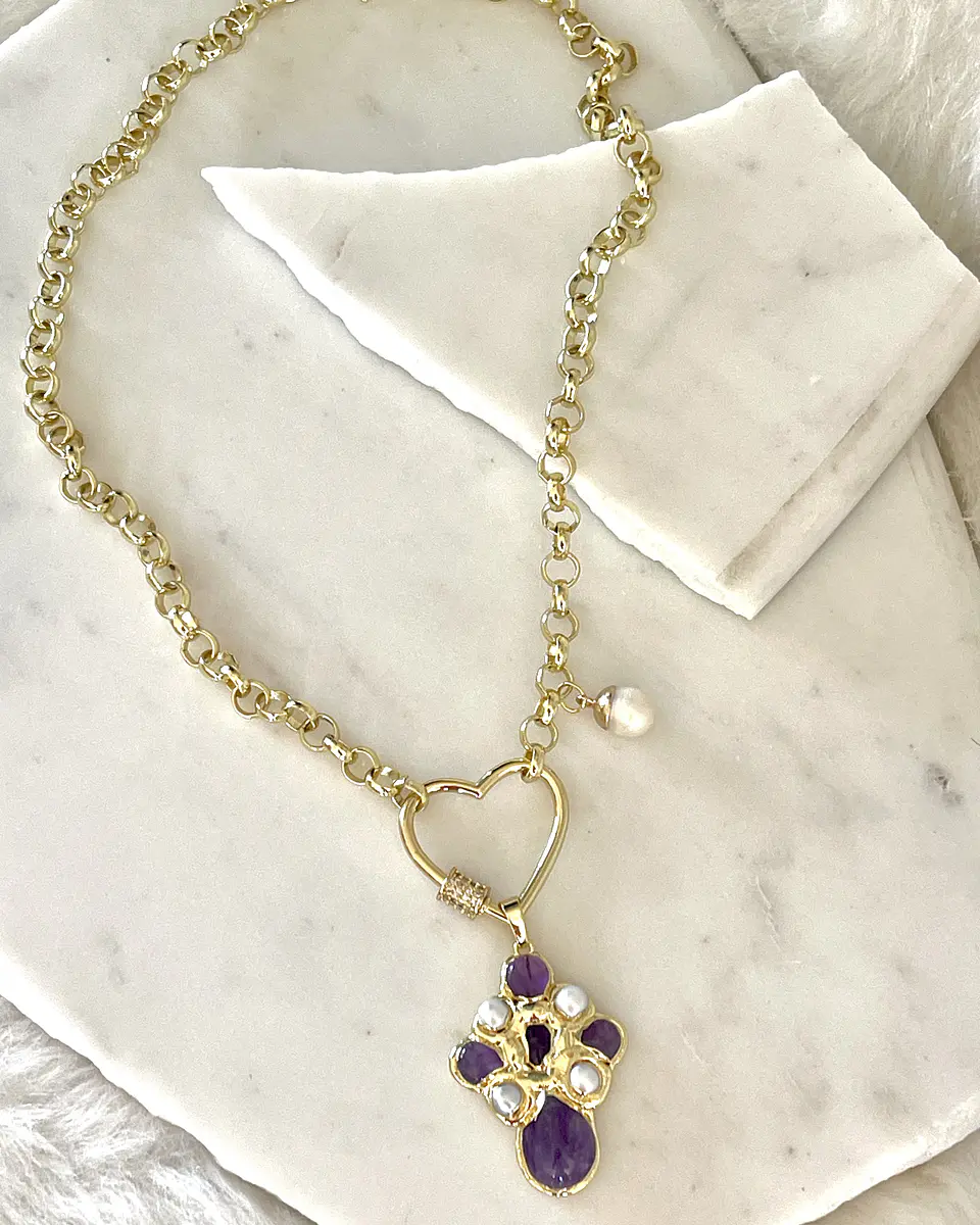 Collar Cruz Amatista Perlas conector corazón Gold 2