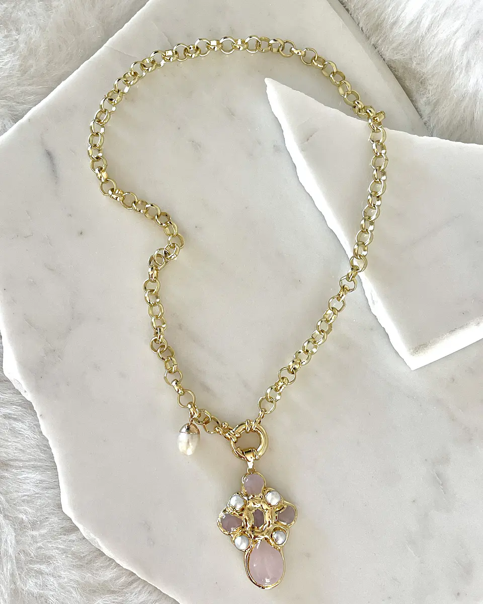 Collar Cruz Cuarzo Rosa Perlas Gold 9