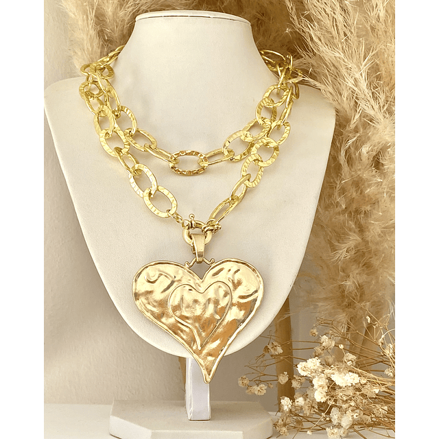 Collar XL Maxi Corazon y eslabones martillados Gold