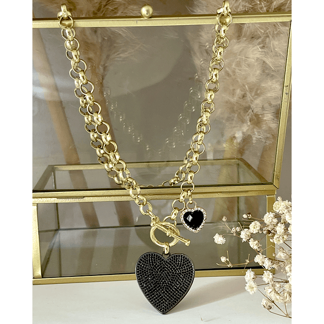 Collar Maxi Corazón Black Circones  eslabones rolo gold
