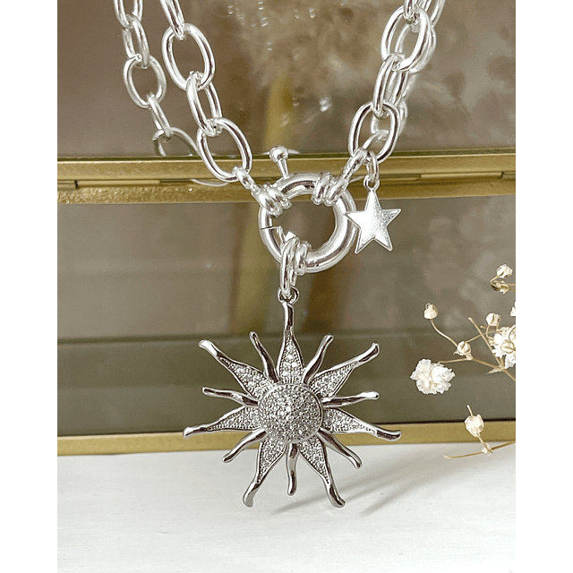 Collar Sol Circones Punto de luz Silver