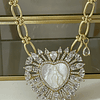 Collar maxi eslabones Corazón Virgen Nácar Gold
