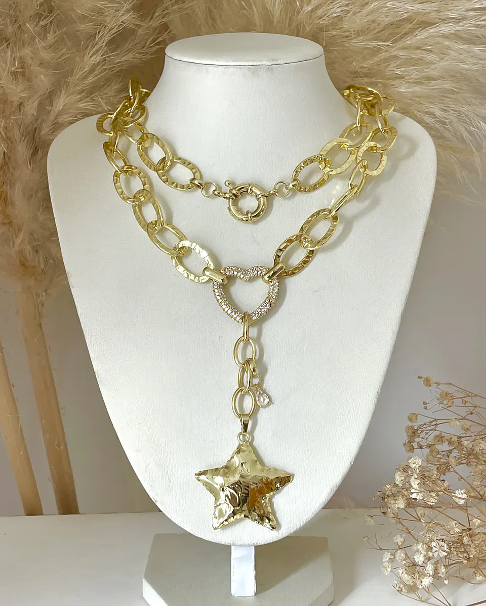 Collar XL Estrella Martillada Conector Corazón  Gold 6