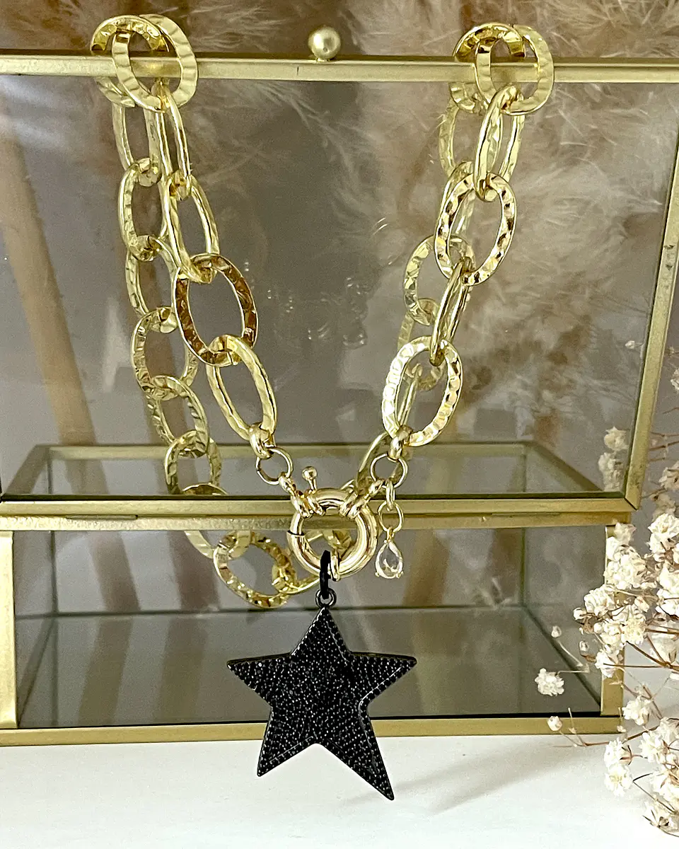 Collar Estrella Rockera circones Black Micropavé Gold 2