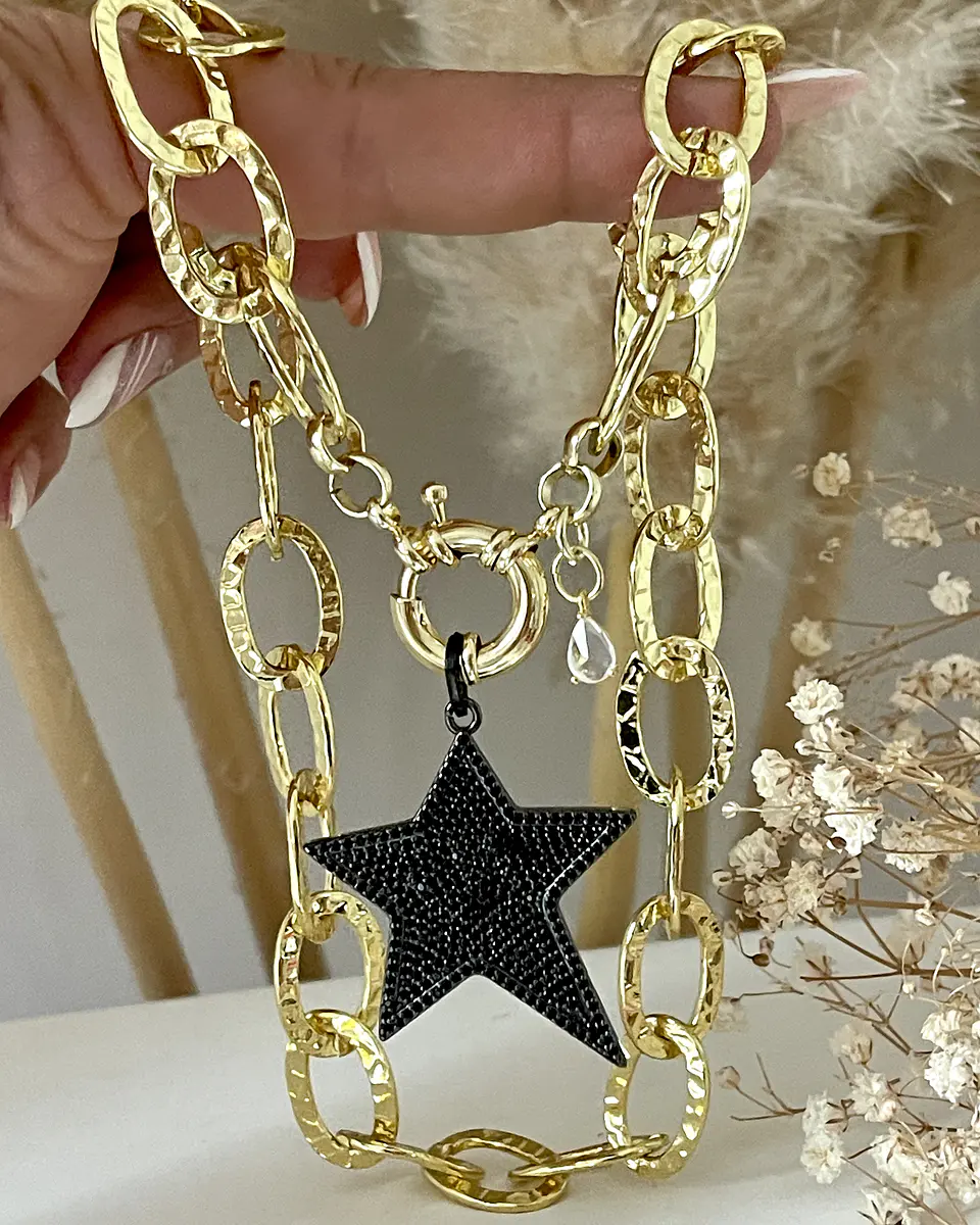 Collar Estrella Rockera circones Black Micropavé Gold 1