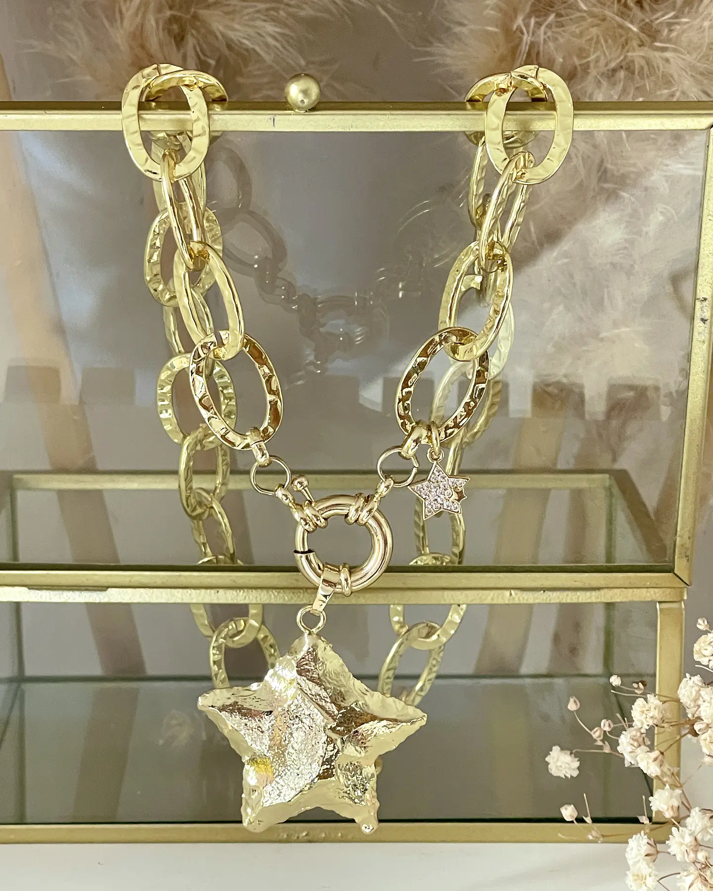 Collar Maxi Estrella Martillada Relieve Gold  1