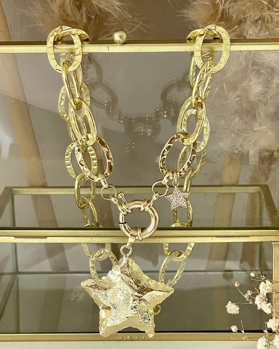Collar Maxi Estrella Martillada Relieve Gold  3