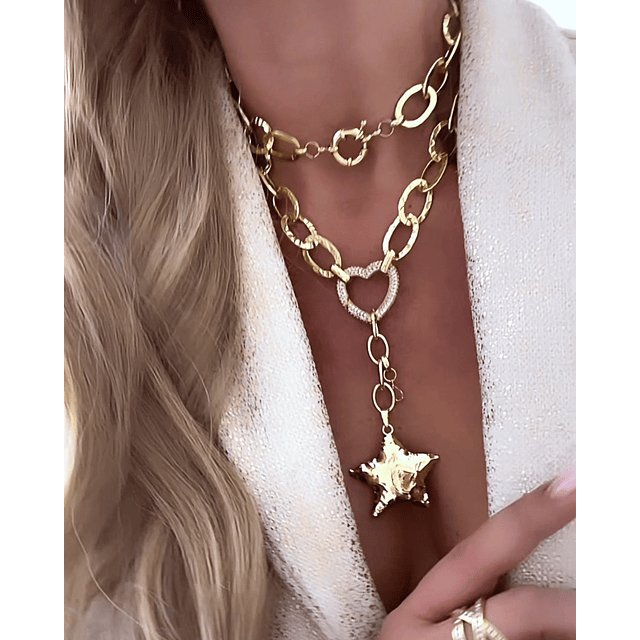 Collar XL Estrella Martillada Conector Corazón  Gold