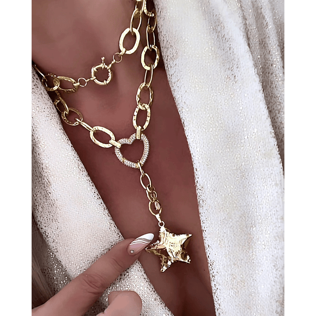 Collar XL Estrella Martillada Conector Corazón  Gold