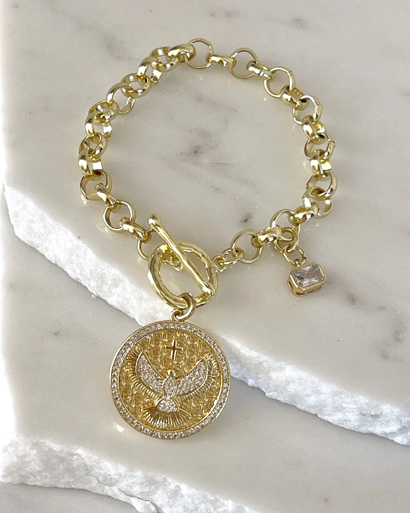 Pulsera Medalla  Espíritu Santo circones Gold 1