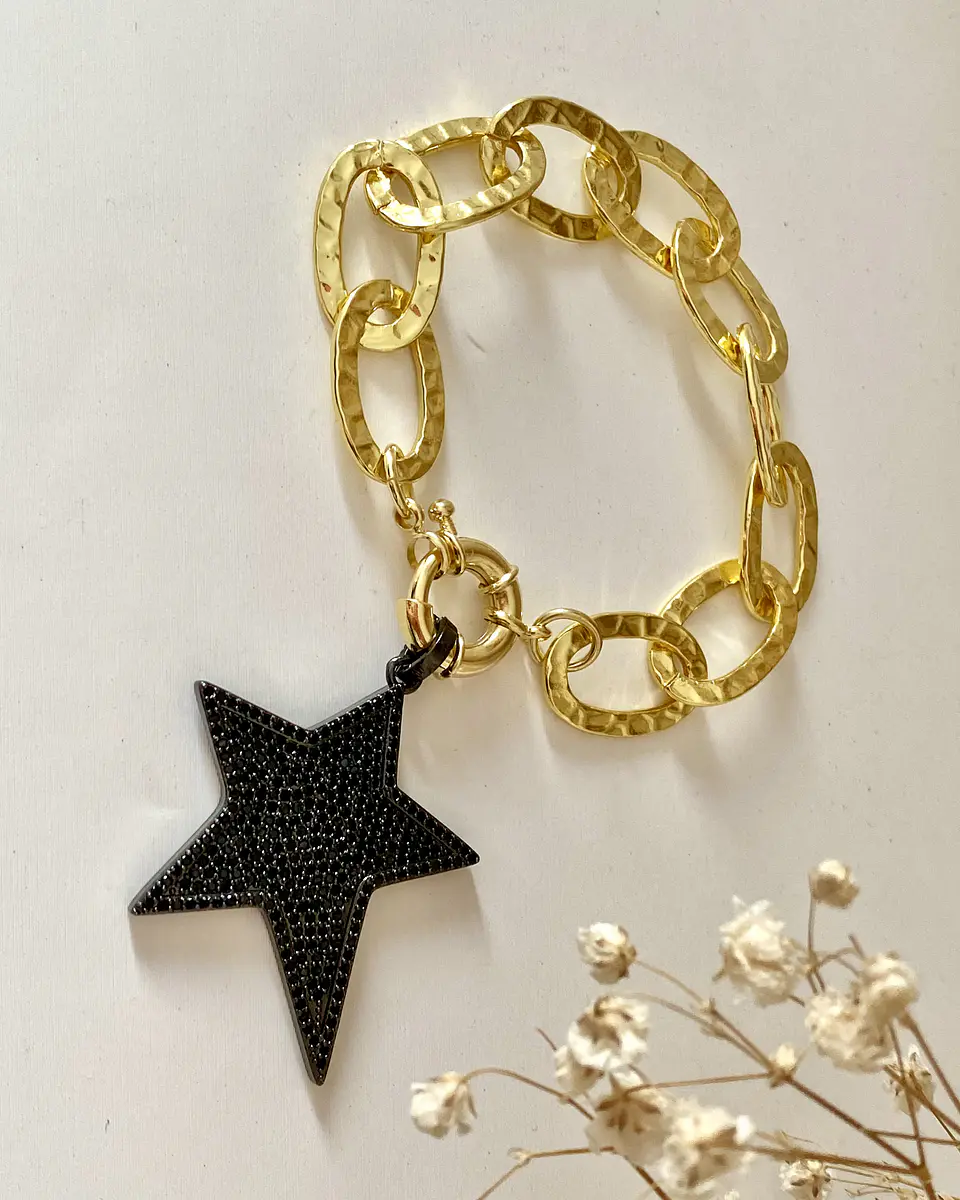 Pulsera Maxi Estrella Black Eslabones Martillados Gold 2