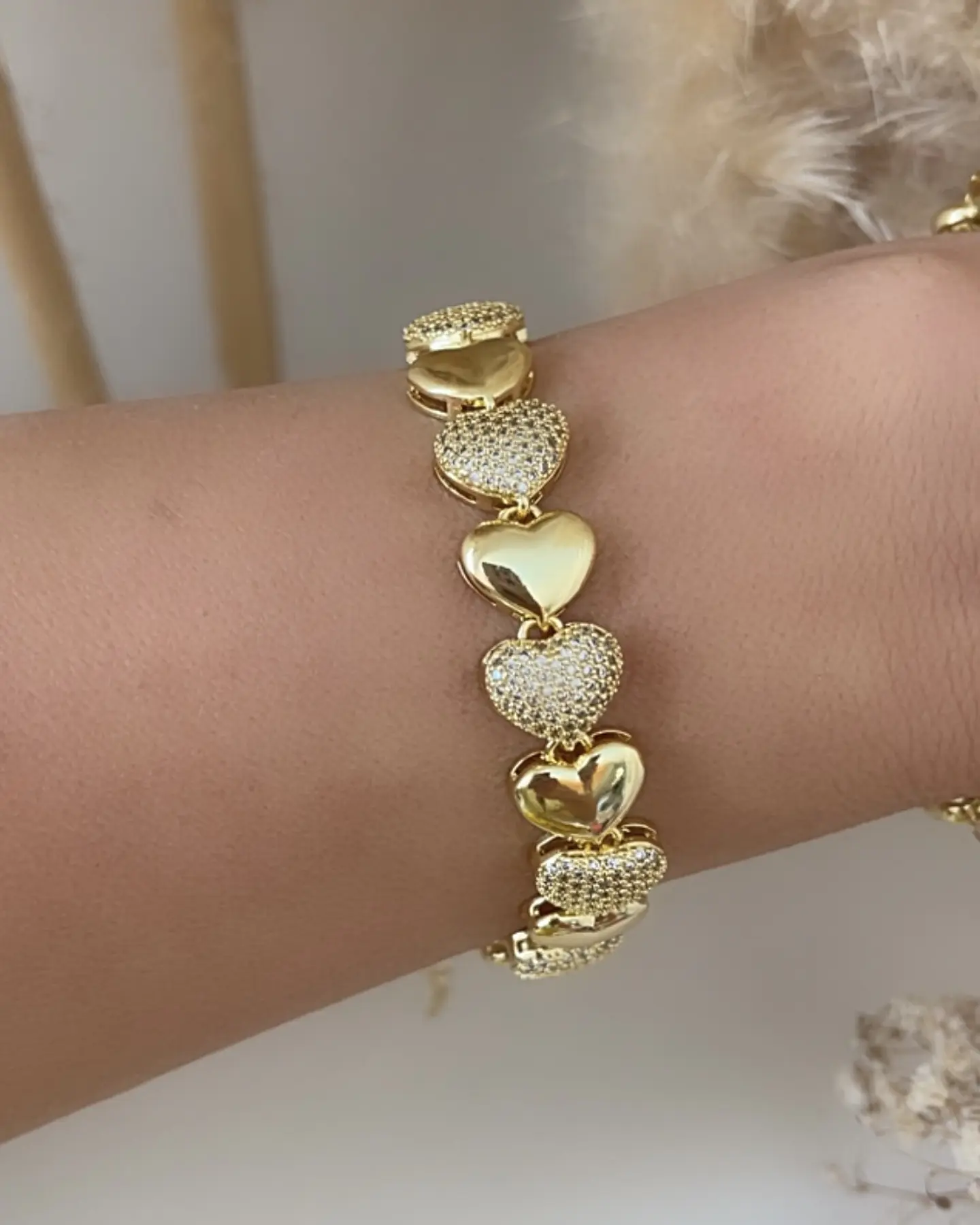 Pulsera Corazones Circones Gold 3