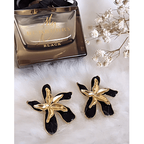 Aros Magnolia Black and Gold
