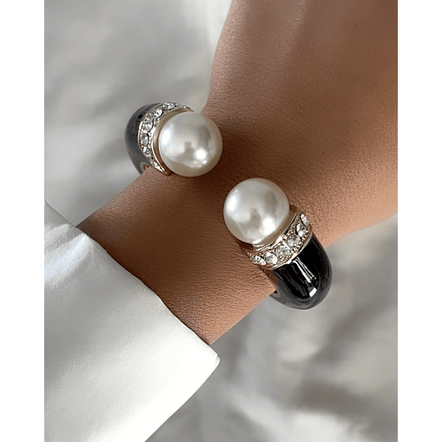 Maxi Brazalete Perlas Luxury Gold