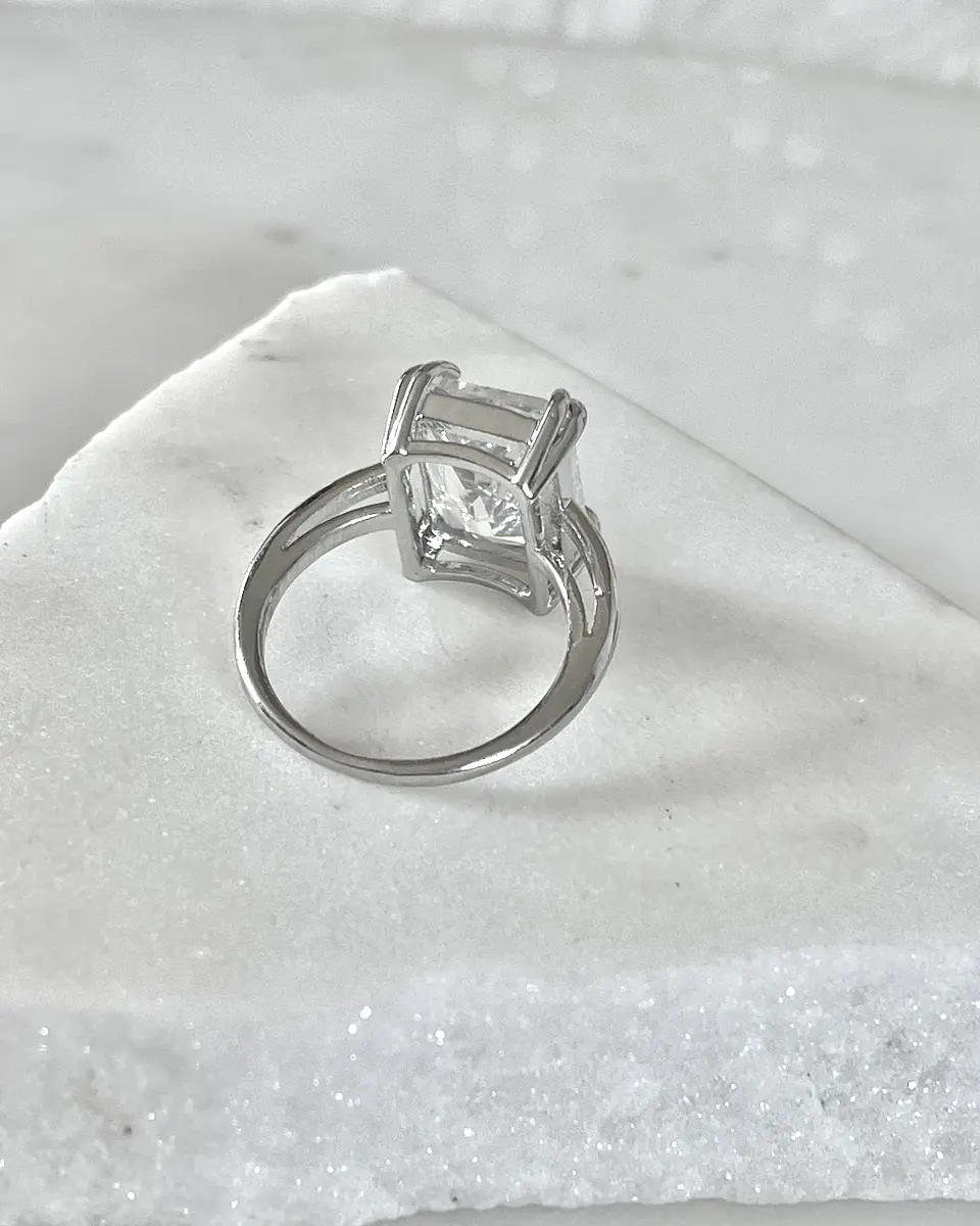 Anillo Maxi Circon Solitario Silver 1
