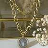 Collar Medalla San Benito Reversible Eslabones rectangulares gold