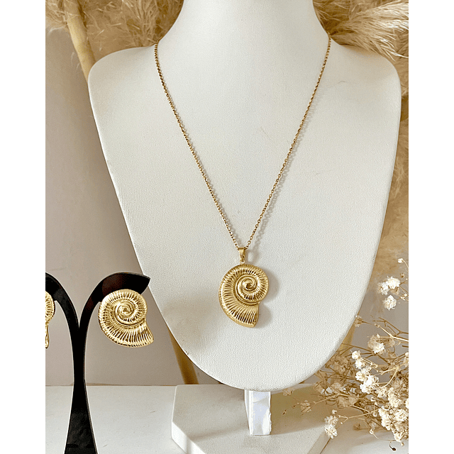 Conjunto Collar + Aros Caracola de Mar Gold