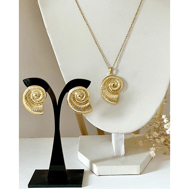 Conjunto Collar + Aros Caracola de Mar Gold