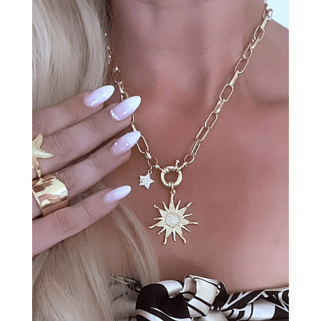 Collar Sol Circones Punto de luz Gold