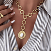 Collar Lariat Medallón Nácar eslabones redondos martillados gold