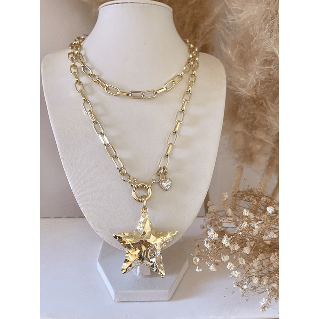Collar XL Estrella Martillada Gold punto luz 